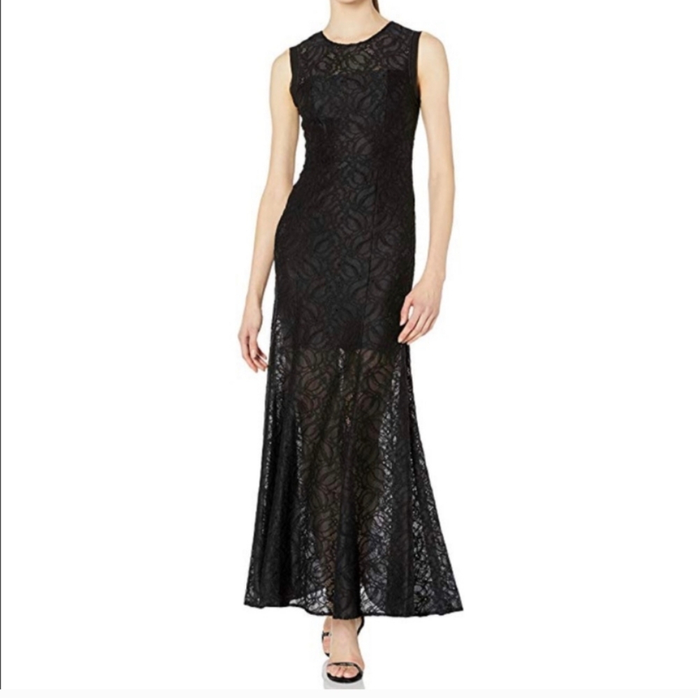 BCBG Black Lace Gown Dress Women 4 Evening Maxi Formal Sleeveless Elegant